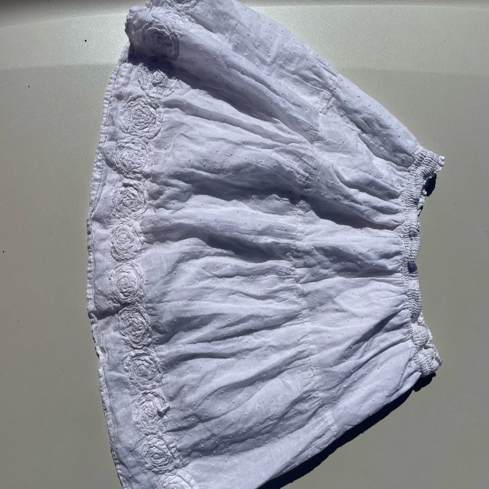 Cutest white skirt